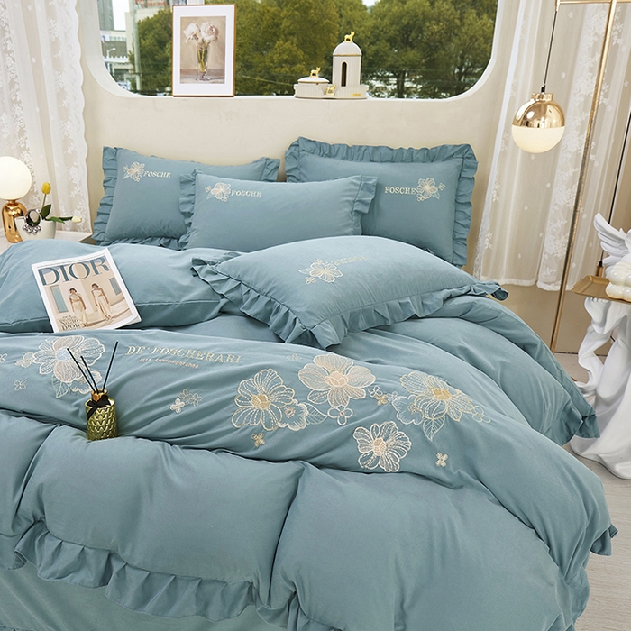 91家纺网 家纺一手货源 找家纺 苏木年华 2024新款春光里系列韩版荷叶边刺绣加大床单四件套 贵族蓝