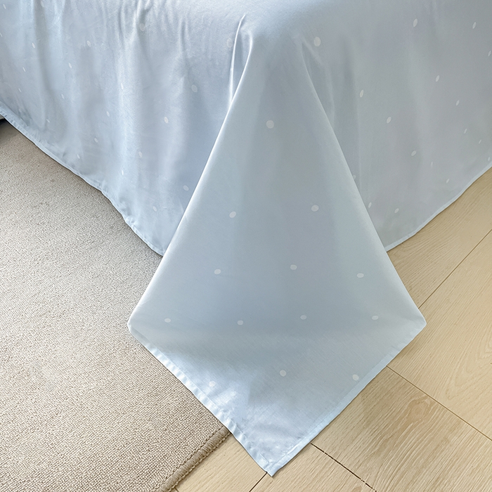 91家纺网 家纺一手货源 找家纺 顾里2024新款40支活性印花13372喷气全棉三丽鸥系列四件套 蓝格玉桂兔