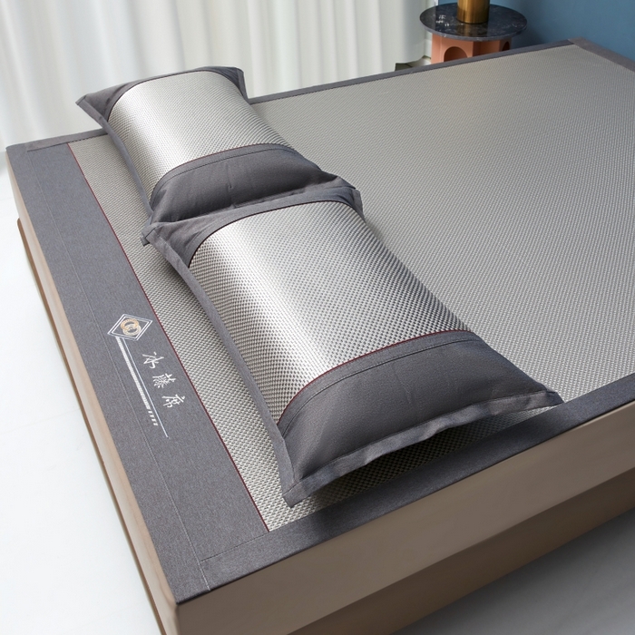 91家纺网 家纺一手货源 找家纺 青雅席业    2025年新款高密度复合冰藤三明治 银灰