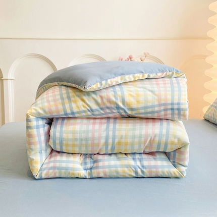 91家纺网 家纺一手货源 找家纺 啊雅家居（总）2025新款水洗棉条纹印花夏被冬被四件套-床单款