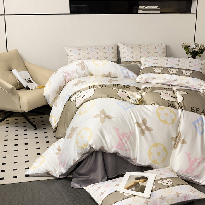 91家纺网 家纺一手货源 找家纺 摩卡 2024新款博主风水洗真丝四件套 糖果熊