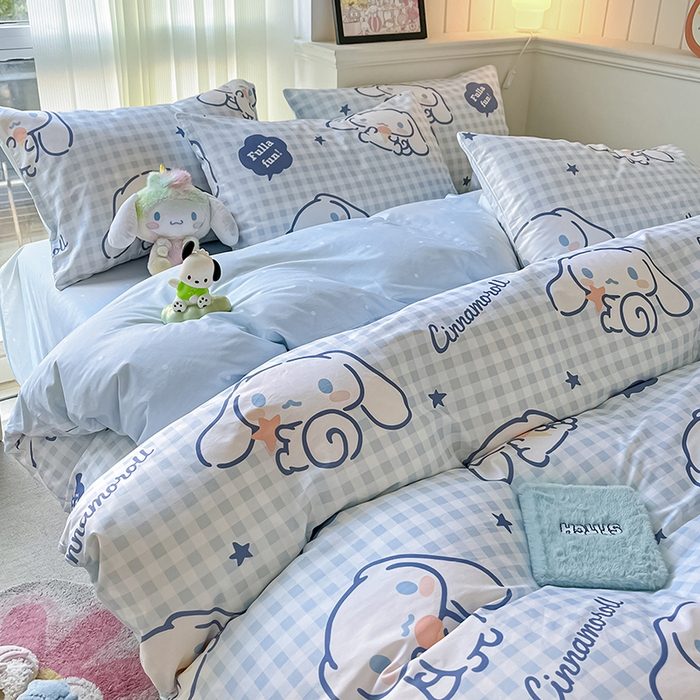 91家纺网 家纺一手货源 找家纺 顾里2024新款40支活性印花13372喷气全棉三丽鸥系列四件套 蓝格玉桂兔