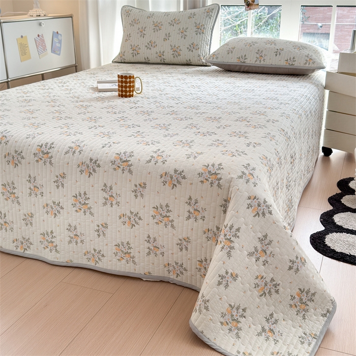 91家纺网 家纺一手货源 找家纺 美优兰 2025春款全棉单面高温砂洗床盖 庭花