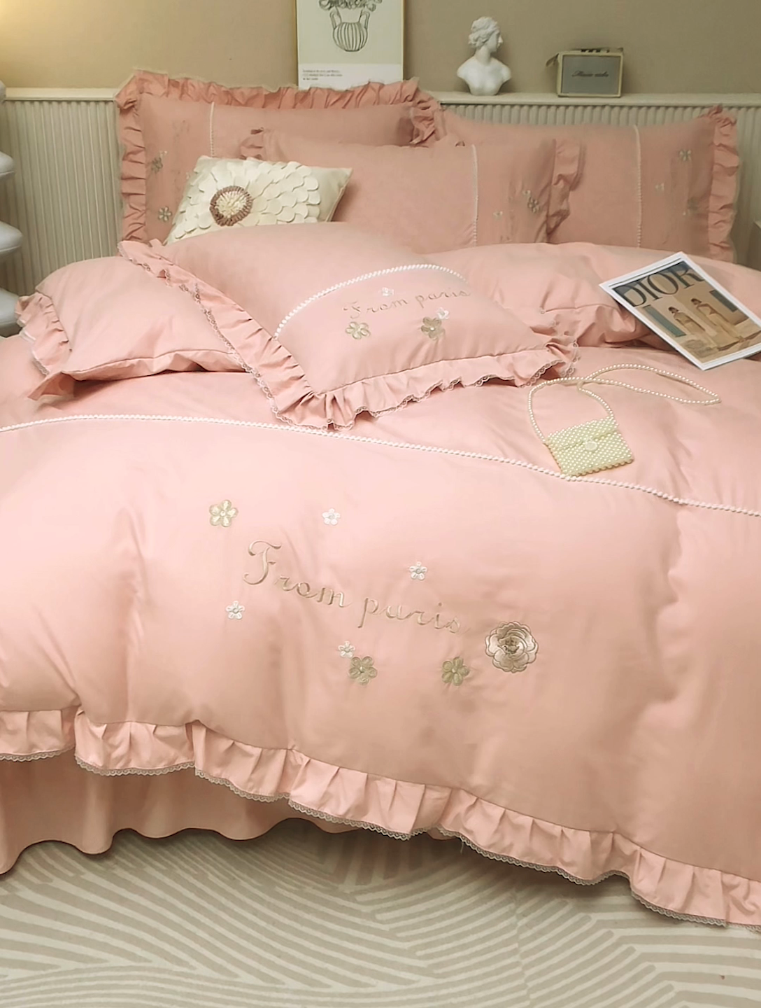 91家纺网 家纺一手货源 找家纺 （总）苏木年华 2024新款夏沫花语系列韩版荷叶边刺绣花边加大床单四件套