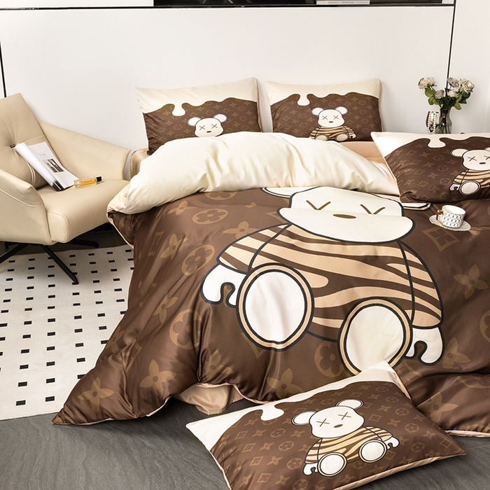 91家纺网 家纺一手货源 找家纺 摩卡 2024新款博主风水洗真丝四件套 梦龙熊