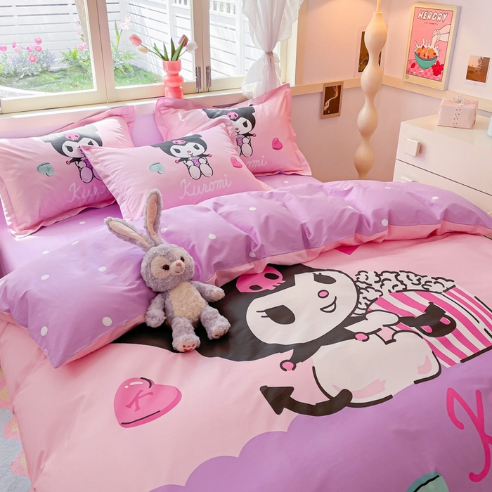 91家纺网 家纺一手货源 找家纺 孩子王（原鼎盛） 2025新款三丽鸥系列全棉活性大版印花卡通学生四件套 爆米花库洛米