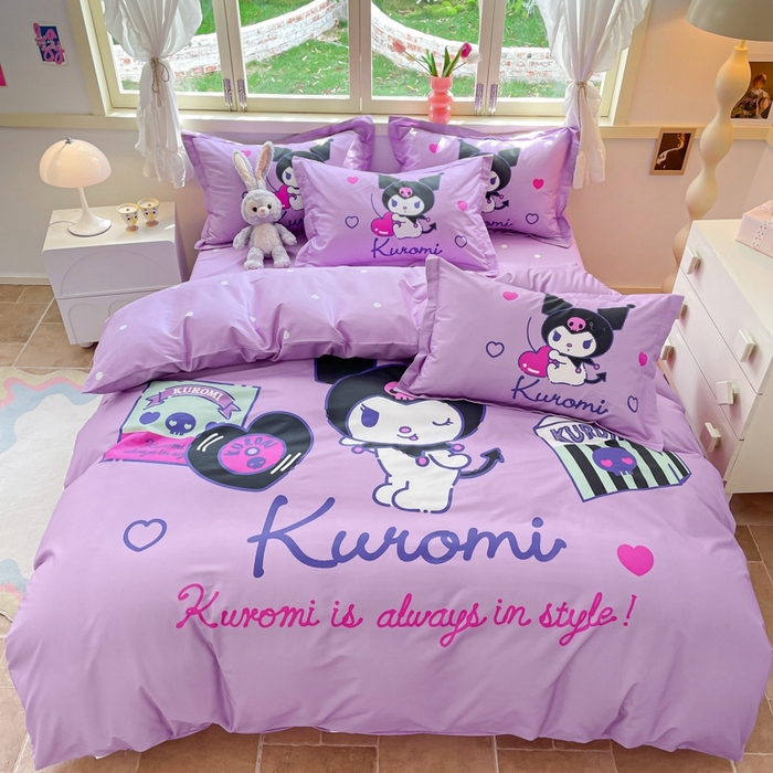 91家纺网 家纺一手货源 找家纺 孩子王（原鼎盛） 2025新款三丽鸥系列全棉活性大版印花卡通学生四件套 唱片库洛米