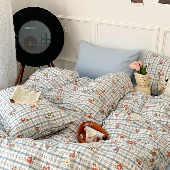 91家纺网 家纺一手货源 找家纺 昔可家纺 2024新款韩式混搭系列四件套 中古矢车菊