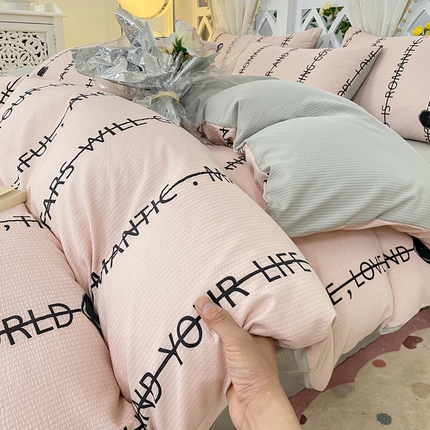 91家纺网 家纺一手货源 找家纺 牛牛家纺 牛牛  2024新款泡泡棉小清新四件套(1) 粉桃心