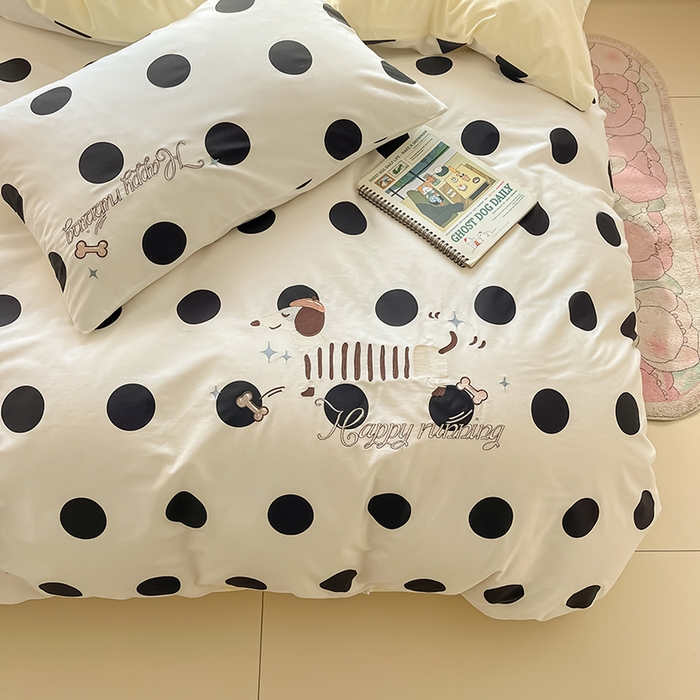 91家纺网 家纺一手货源 找家纺 2024蜜柚新品直播电商全棉13372ins博主风刺绣四件套 波点狗狗