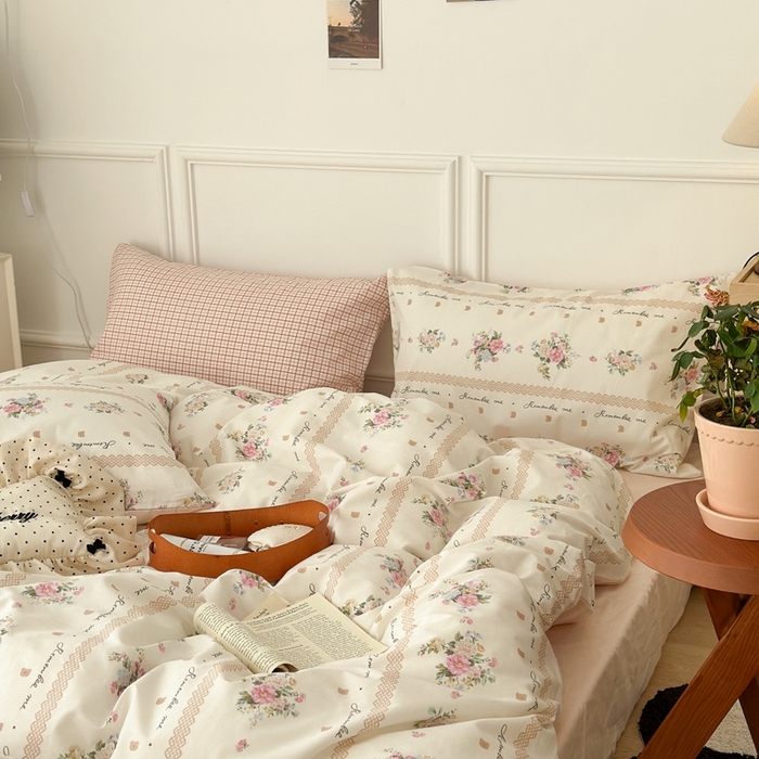 91家纺网 家纺一手货源 找家纺 昔可家纺 2024韩式碎花四件套 韩式竖条玫瑰