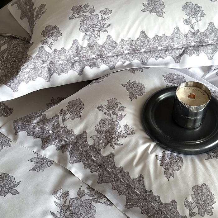 91家纺网 家纺一手货源 找家纺 鹿班家居 2024新款100支长绒棉数码印花四件套-暗影玫瑰 暗影玫瑰-白