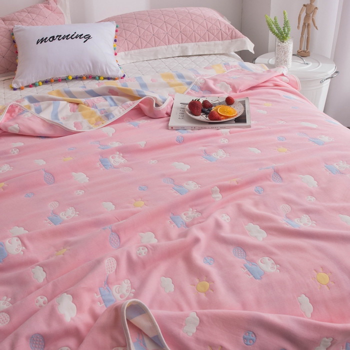 91家纺网 家纺一手货源 找家纺 朴尔 2024全尺寸经典六层纱布全棉毛巾被系列-朴尔经典款常年备货 小猪琪琪-粉