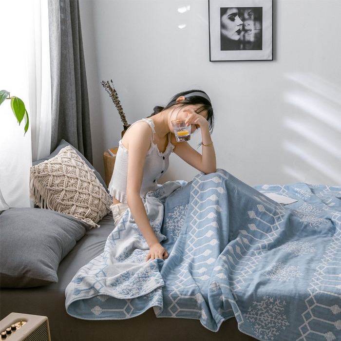 91家纺网 家纺一手货源 找家纺 朴尔家纺-毛巾被 2024新款三层水洗棉全棉纱布毛巾被 印第安-冰蓝