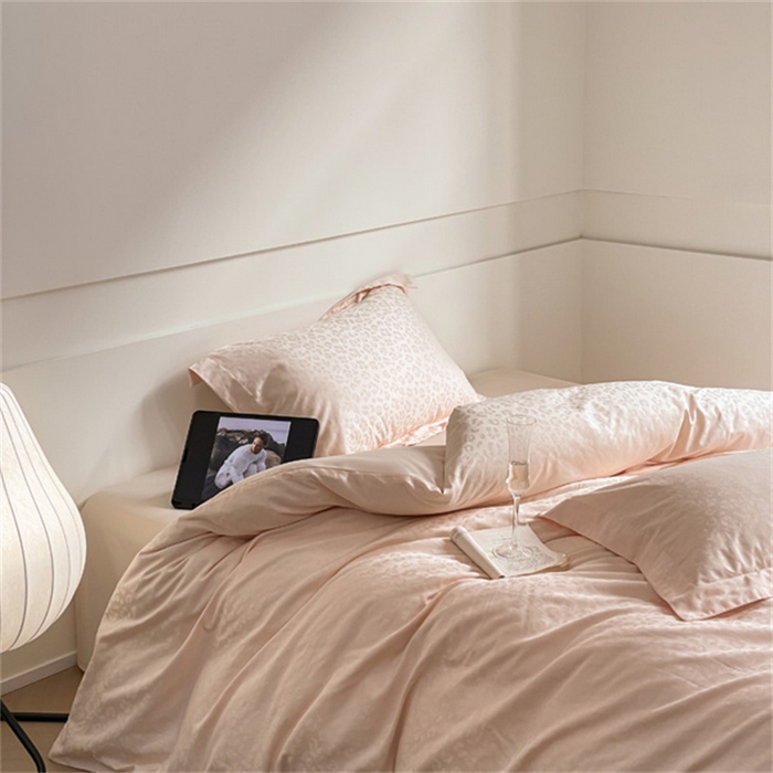 91家纺网 家纺一手货源 找家纺 （总）涵宸 2024新款全棉大提花系列四件套