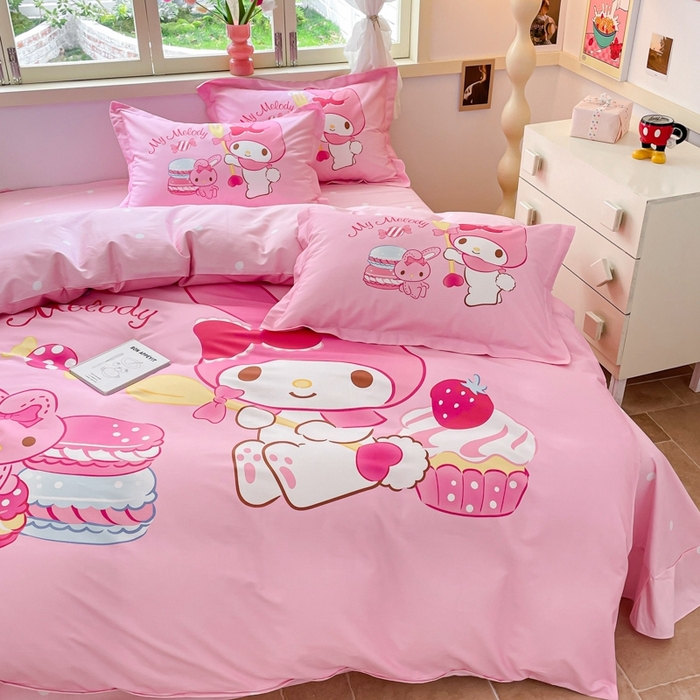 91家纺网 家纺一手货源 找家纺 孩子王（原鼎盛） 2025新款三丽鸥系列全棉活性大版印花卡通学生四件套 蛋糕美乐蒂