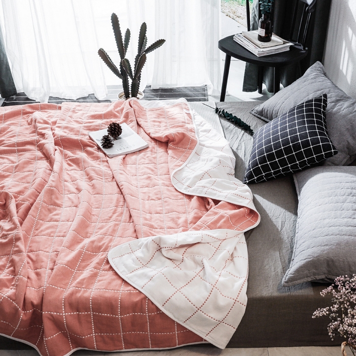 91家纺网 家纺一手货源 找家纺 朴尔2024经典六层纱布全棉毛巾被系列-朴尔经典款常年备货 时尚虚线-粉色