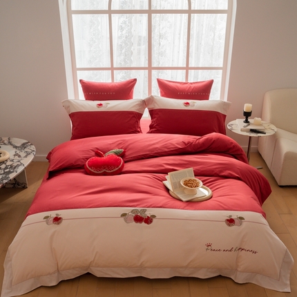 91家纺网 家纺一手货源 找家纺 （总）FORTWO 2024新款100S长绒棉拼接绣花四件套-幸运果