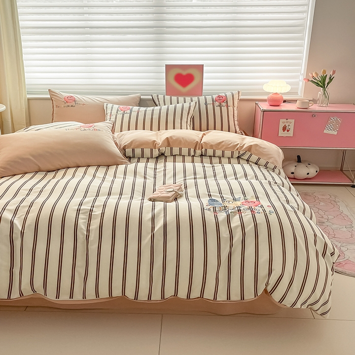 91家纺网 家纺一手货源 找家纺 2024蜜柚新品直播电商全棉13372ins博主风刺绣四件套 奇趣小怪兽