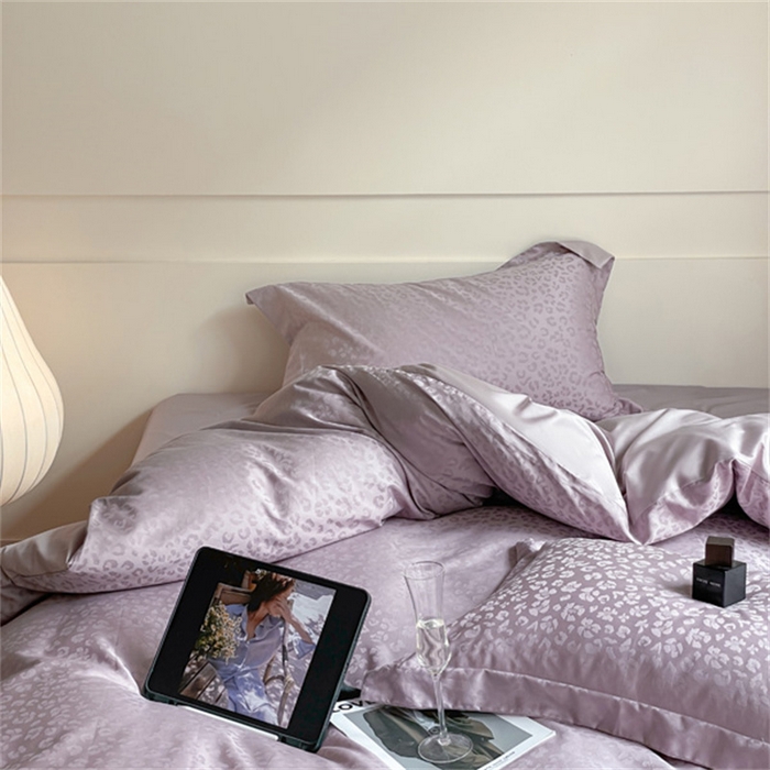 91家纺网 家纺一手货源 找家纺 涵宸 2024新款全棉大提花系列四件套 繁花之城-紫