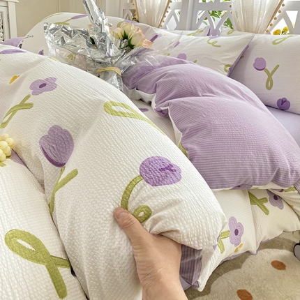 91家纺网 家纺一手货源 找家纺 牛牛家纺 牛牛  2024新款泡泡棉小清新四件套(1) 秋水伊人