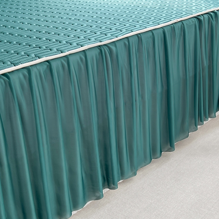 91家纺网 家纺一手货源 找家纺 爱洛 2024新款纯色床裙款乳胶凉席三件套凉感丝乳胶席 墨绿