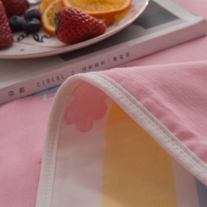 91家纺网 家纺一手货源 找家纺 朴尔2024经典六层纱布全棉毛巾被系列-朴尔经典款常年备货 小猪琪琪-粉