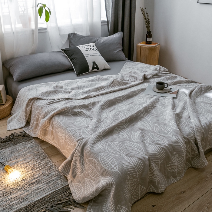 91家纺网 家纺一手货源 找家纺 朴尔家纺-毛巾被 2024新款三层水洗棉全棉纱布毛巾被 日式落叶-驼