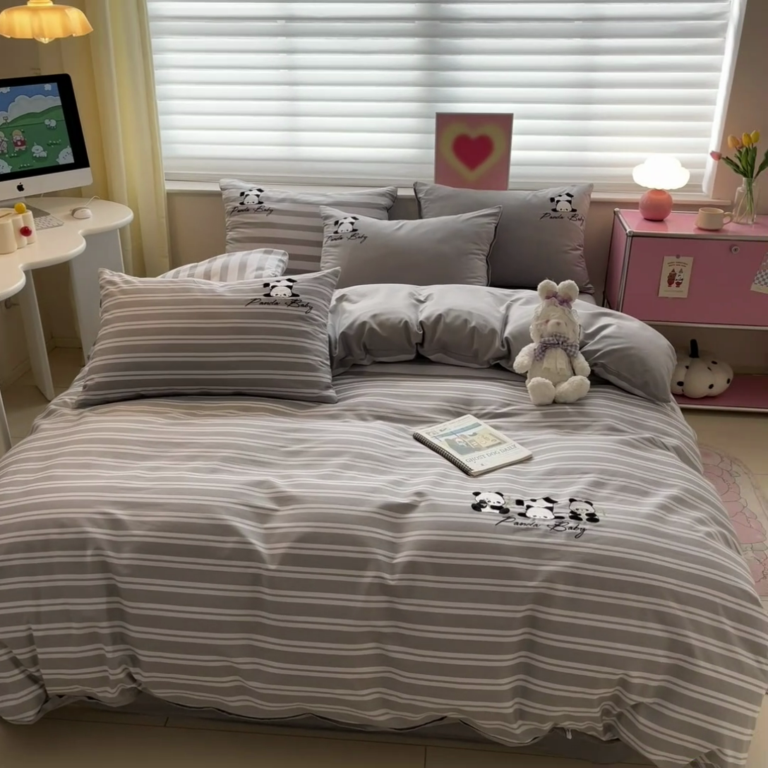 91家纺网 家纺一手货源 找家纺 2024蜜柚新品直播电商全棉13372ins博主风刺绣四件套 条纹熊猫