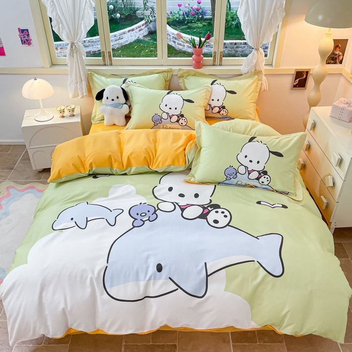 91家纺网 家纺一手货源 找家纺 孩子王（原鼎盛） 2025新款三丽鸥系列全棉活性大版印花卡通学生四件套 海洋帕恰狗