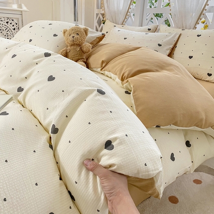 91家纺网 家纺一手货源 找家纺 牛牛家纺 牛牛  2025新款泡泡棉小清新四件套(1) 奶油爱心