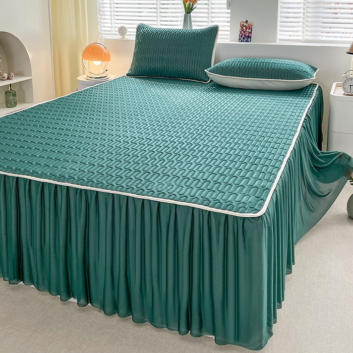 91家纺网 家纺一手货源 找家纺 爱洛 2024新款纯色床裙款乳胶凉席三件套凉感丝乳胶席 墨绿