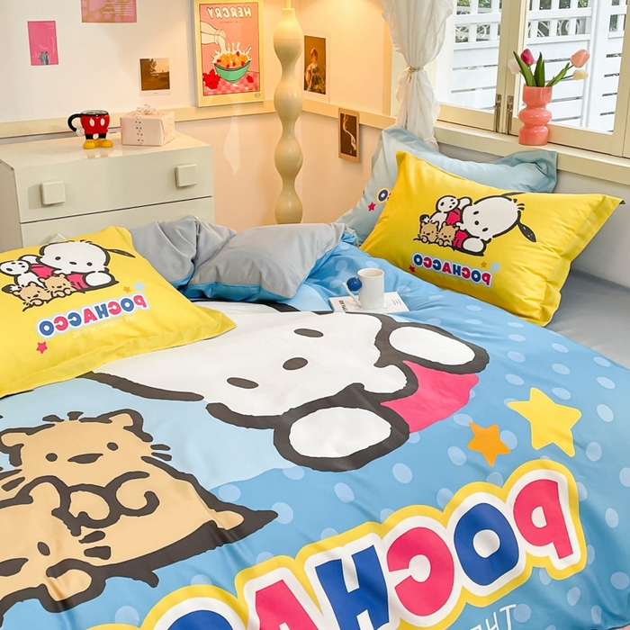 91家纺网 家纺一手货源 找家纺 孩子王（原鼎盛） 2025新款三丽鸥系列全棉活性大版印花卡通学生四件套 波点帕恰狗