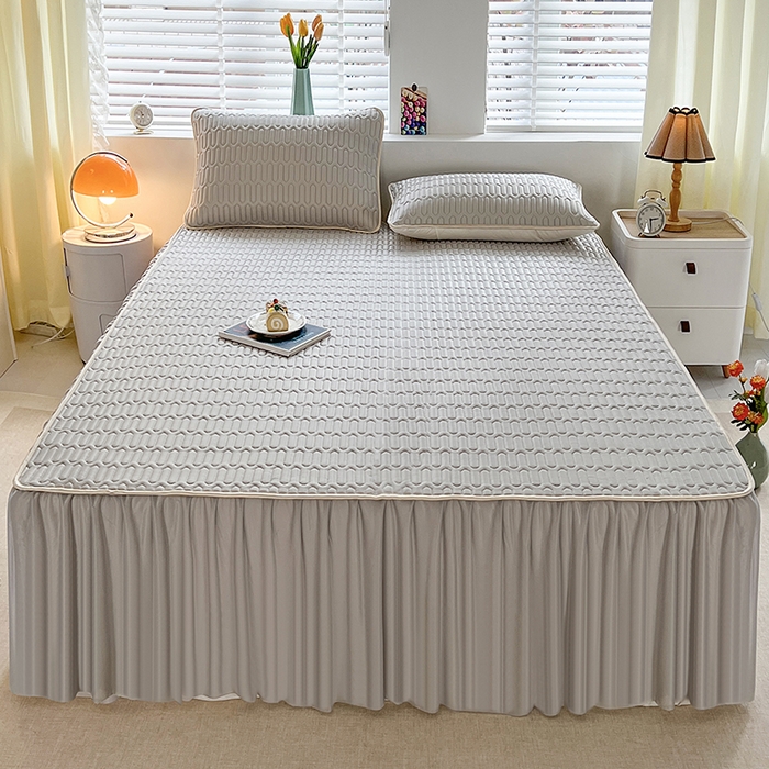 91家纺网 家纺一手货源 找家纺 爱洛 2024新款纯色床裙款乳胶凉席三件套凉感丝乳胶席 浅灰色