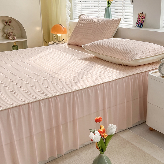 91家纺网 家纺一手货源 找家纺 爱洛 2024新款纯色床裙款乳胶凉席三件套凉感丝乳胶席 粉玉