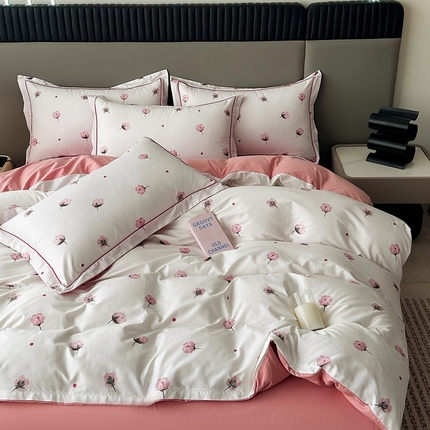 91家纺网 家纺一手货源 找家纺 （总）眷恋家纺 2024春夏新款全棉13376数码印花铂金棉纯棉四件套单被套床单枕套（床单花边随机）