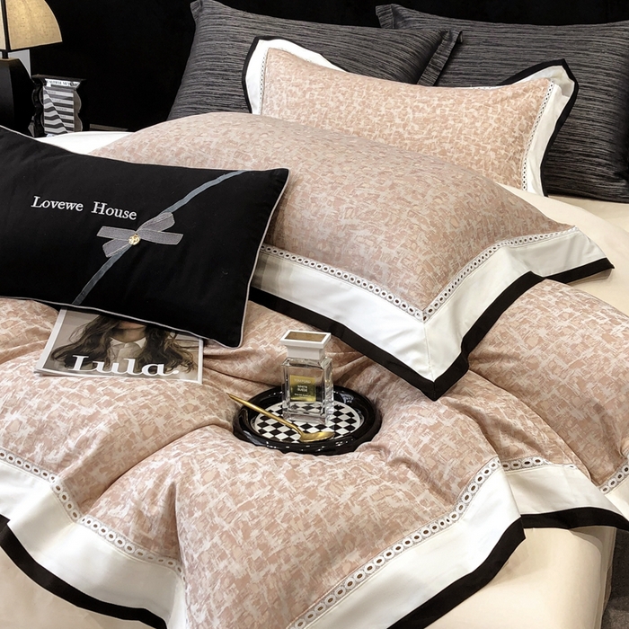 91家纺网 家纺一手货源 找家纺 2025新款50S全棉色织提花镂空轻奢款套件-爱缇菲 流年-粉