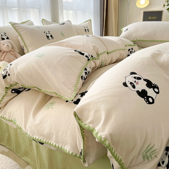 91家纺网 家纺一手货源 找家纺 洁柔供应链 2024新款印花水洗双层纱贝壳绣四件套    直播爆款 大熊猫
