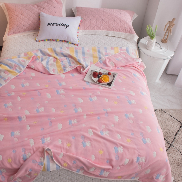 91家纺网 家纺一手货源 找家纺 朴尔2024经典六层纱布全棉毛巾被系列-朴尔经典款常年备货 小猪琪琪-粉