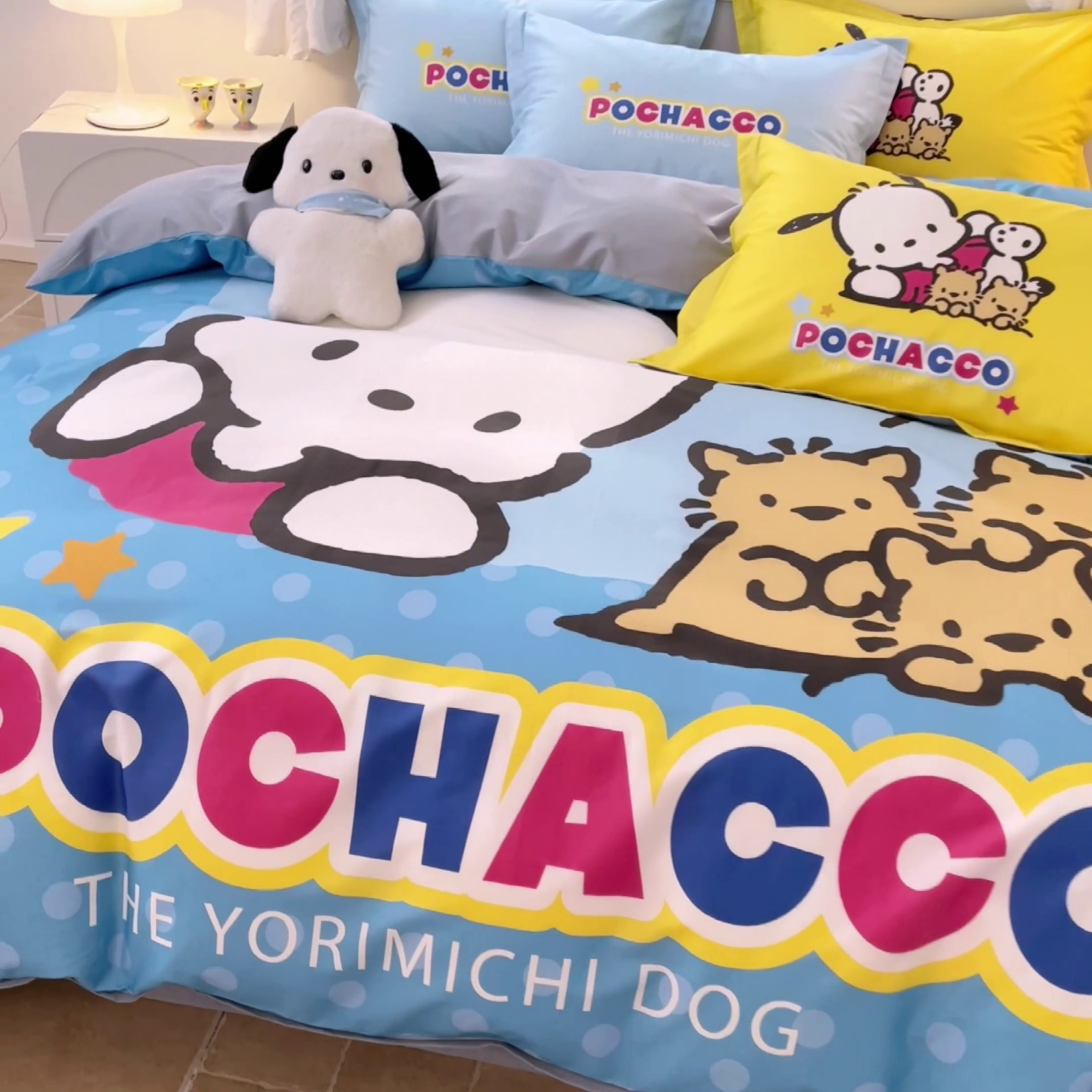 91家纺网 家纺一手货源 找家纺 孩子王（原鼎盛） 2025新款三丽鸥系列全棉活性大版印花卡通学生四件套 波点帕恰狗