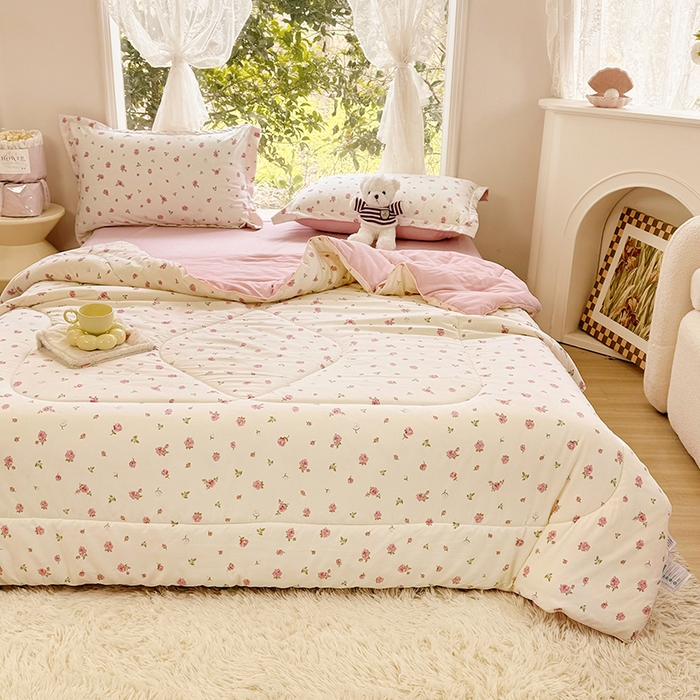 91家纺网 家纺一手货源 找家纺 家贝爱 2024款糯糯棉夏被春秋被被芯夏被四件套 云中花