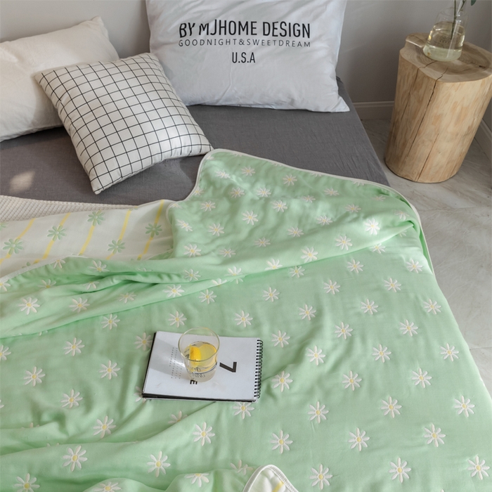 91家纺网 家纺一手货源 找家纺 朴尔 2024全尺寸经典六层纱布全棉毛巾被系列-朴尔经典款常年备货 小雏菊-绿