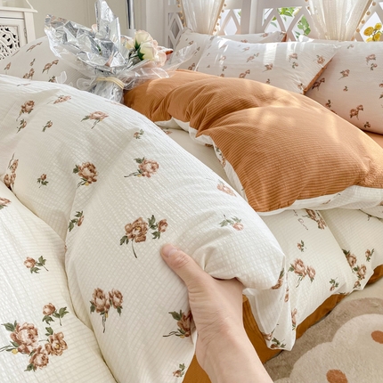 91家纺网 家纺一手货源 找家纺 牛牛家纺 牛牛  2024新款泡泡棉小清新四件套(1) 甜蜜梦境