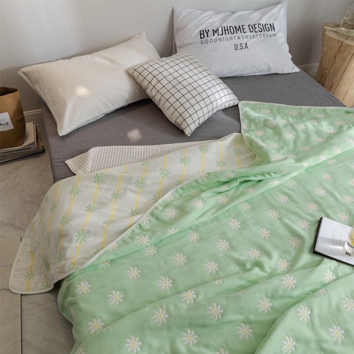 91家纺网 家纺一手货源 找家纺 朴尔 2024全尺寸经典六层纱布全棉毛巾被系列-朴尔经典款常年备货 小雏菊-绿