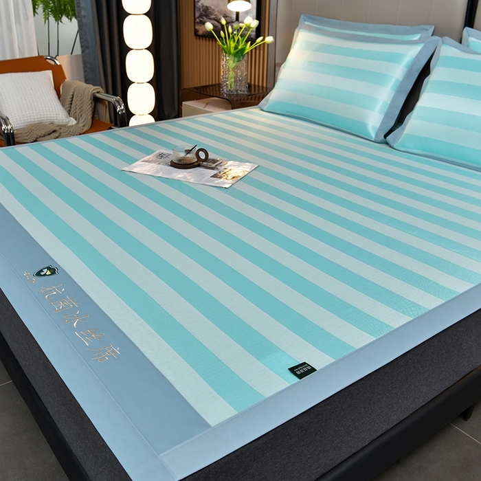 91家纺网 家纺一手货源 找家纺 简一 2024新款A类经典条纹抗菌冰丝席 湖蓝床单款