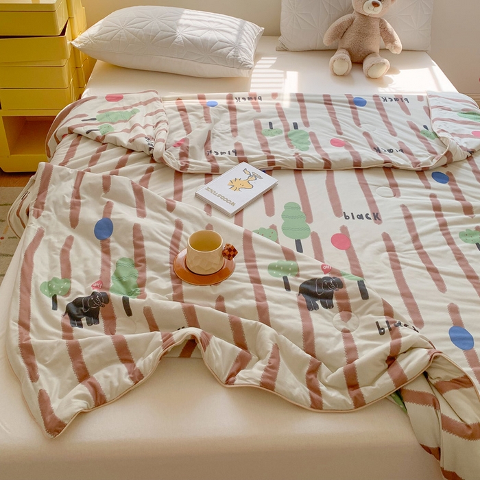 91家纺网 家纺一手货源 找家纺 澳萝拉 2024新款A类针织印花夏被 大象森林