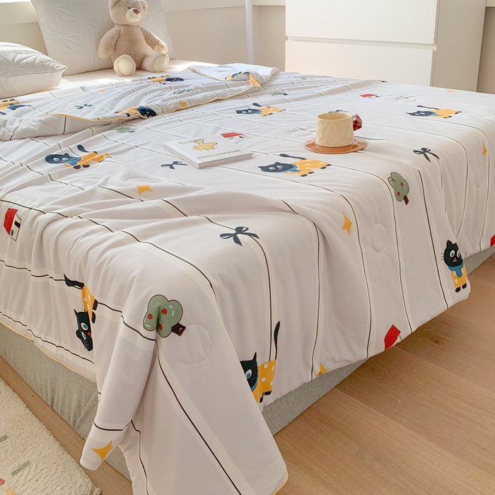 91家纺网 家纺一手货源 找家纺 澳萝拉 2024新款A类针织印花夏被 猫尼卡