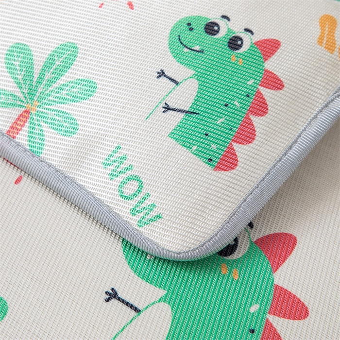 91家纺网 家纺一手货源 找家纺 欣品希家纺 2024新款A类冰丝印花儿童凉席三件套 可爱恐龙