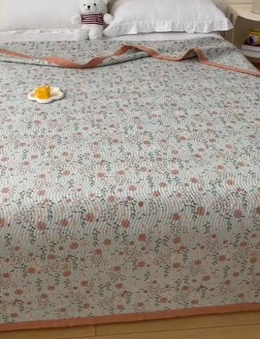 91家纺网 家纺一手货源 找家纺 OL家纺 2024新款单品天丝双面直角床盖 简兮-绿