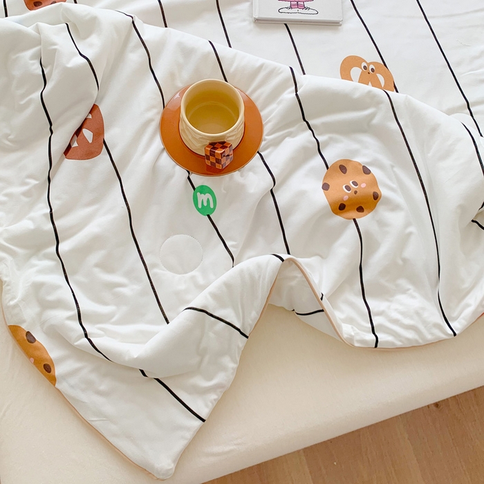 91家纺网 家纺一手货源 找家纺 澳萝拉 2024新款A类针织印花夏被 趣多多